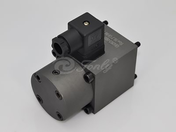 GP61 proporcionálny solenoid pre hydrauliku